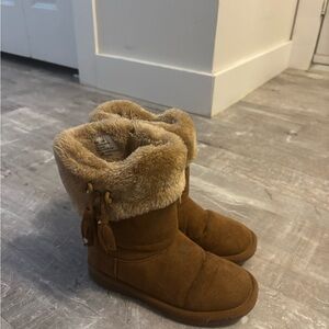 Cozy Brown Faux Fur Boots